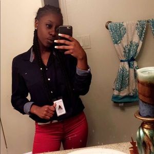 Meet your Posher, Kevia